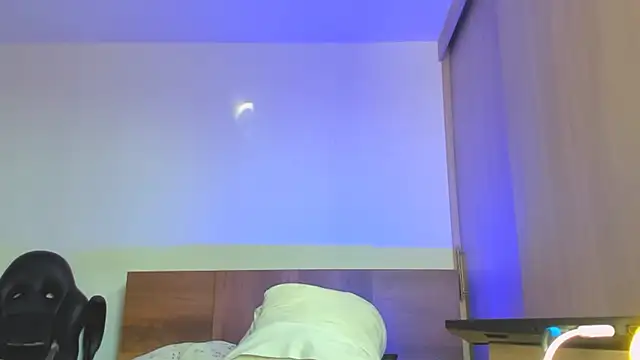 Stevenn 77 online show from December 2024 07:45:02 PM