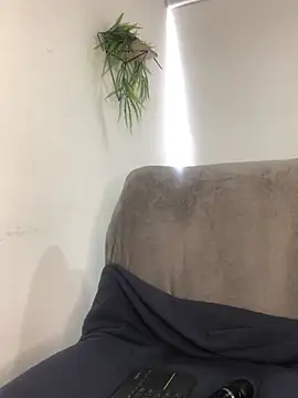 angel natural online show from February 2025 07:18:02 PM