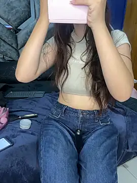 angel natural online show from February 2025 07:16:01 PM