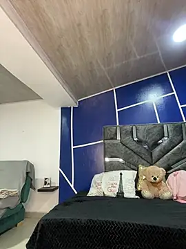 angel natural online show from February 2025 01:11:01 AM