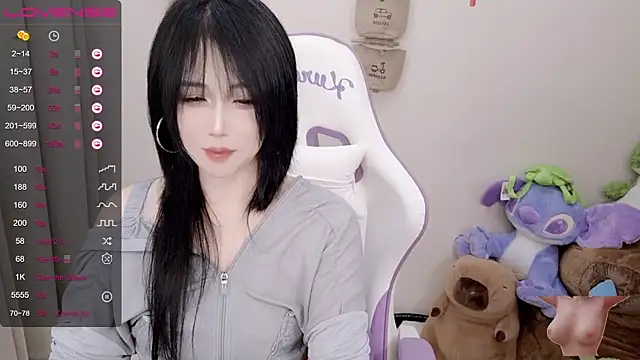 Snapshot of Vaness-a chatting on March 2025 10:02:02 PM Vaness-a online show from March 2025 10:02:02 PM