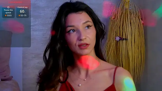 Snapshot of tayakayan chatting on December 2025 10:13:01 AM tayakayan online show from December 2025 10:13:01 AM