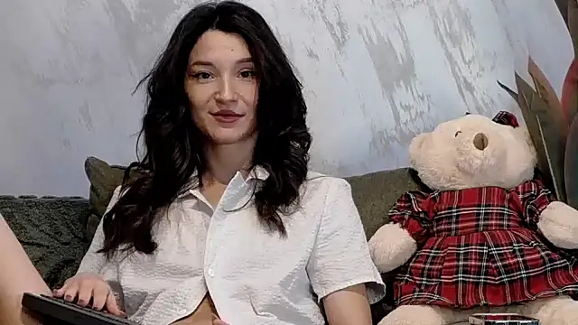 Snapshot of tayakayan chatting on February 2026 11:48:01 AM tayakayan online show from February 2026 11:48:01 AM