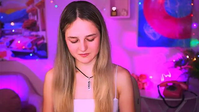 DeboraLarson online show from January 2025 04:11:01 PM