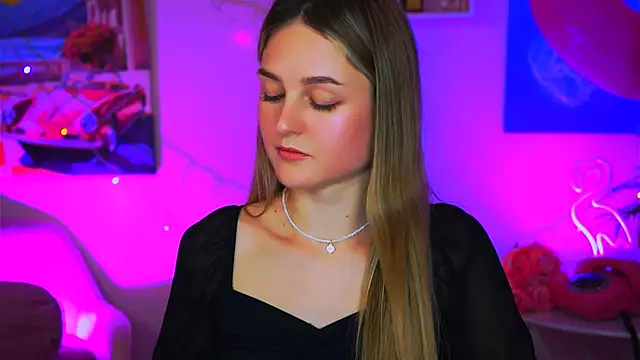 DeboraLarson online show from January 2025 08:29:01 AM