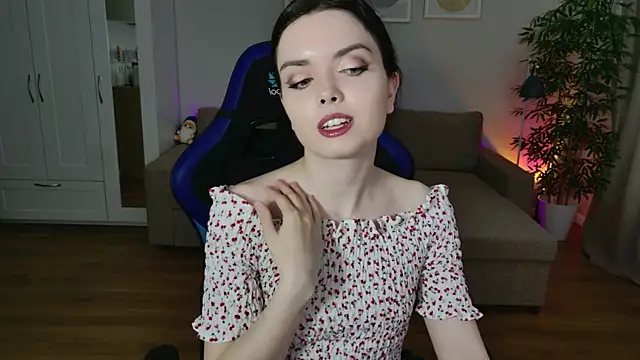 likeamoss online show from July 2026 02:35:01 PM