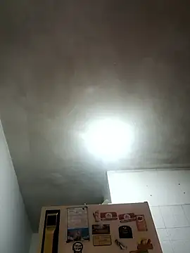 ashley  foxx  online show from January 2026 12:18:02 PM