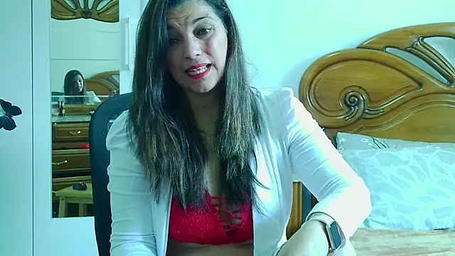 Julie Boronat26 online show from February 2026 02:17:02 PM