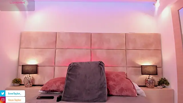 Eevee Taylor online show from May 2026 03:35:01 AM