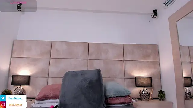 Eevee Taylor online show from May 2026 03:36:02 AM