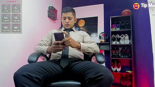 Snapshot of Marcos_garcias chatting on February 2026 11:23:01 PM Marcos garcias online show from February 2026 11:23:01 PM