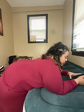 tillymarie34 online show from May 2026 12:16:02 AM