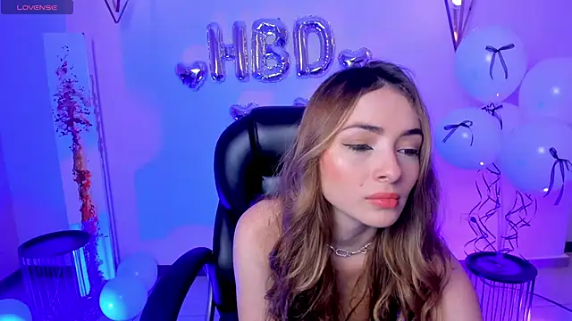 StacyWoods online show from March 2025 01:18:01 PM