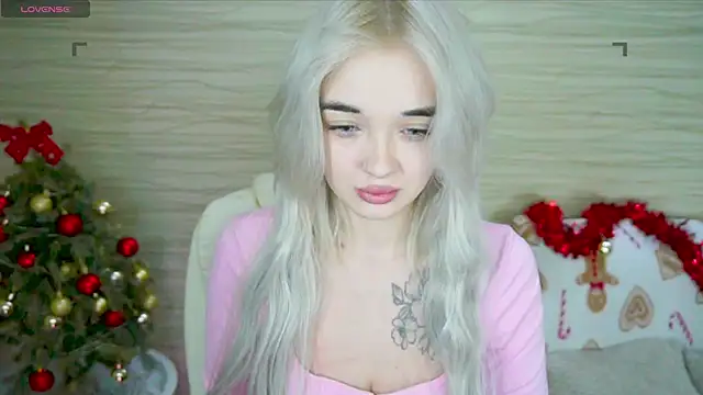 Snapshot of Ashley_S chatting on January 2025 12:02:01 AM Ashley S online show from January 2025 12:02:01 AM