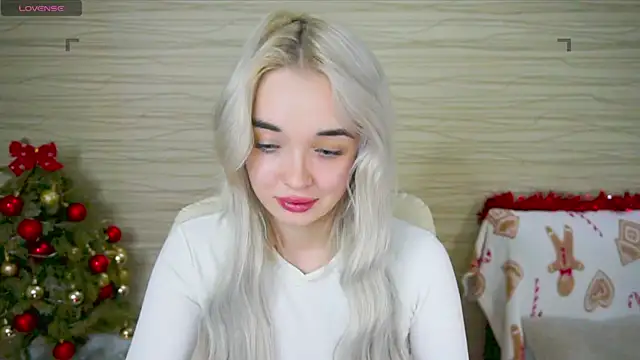 Snapshot of Ashley_S chatting on January 2025 02:17:01 AM Ashley S online show from January 2025 02:17:01 AM