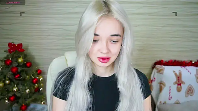 Snapshot of Ashley_S chatting on January 2025 11:07:01 PM Ashley S online show from January 2025 11:07:01 PM