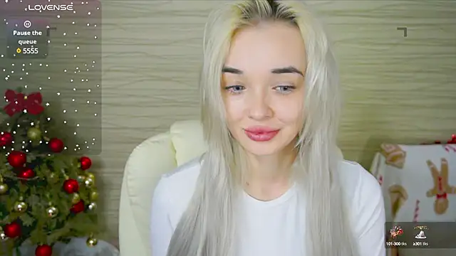 Snapshot of Ashley_S chatting on February 2025 11:11:01 PM Ashley S online show from February 2025 11:11:01 PM