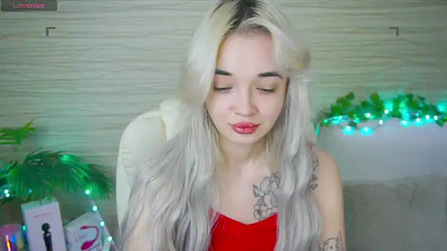 Snapshot of Ashley_S chatting on March 2025 11:04:01 PM Ashley S online show from March 2025 11:04:01 PM