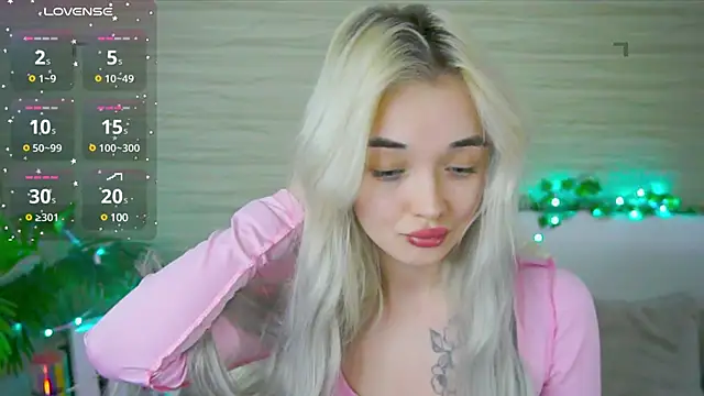 Snapshot of Ashley_S chatting on March 2025 03:02:02 AM Ashley S online show from March 2025 03:02:02 AM