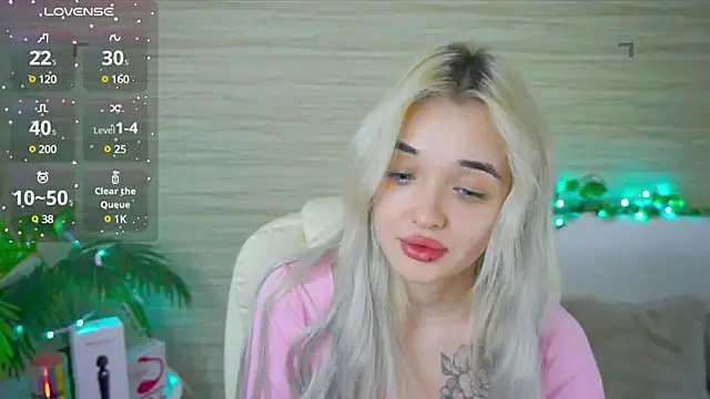 Snapshot of Ashley_S chatting on March 2025 11:20:01 PM Ashley S online show from March 2025 11:20:01 PM