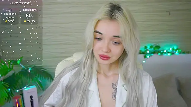 Snapshot of Ashley_S chatting on March 2025 11:27:01 PM Ashley S online show from March 2025 11:27:01 PM