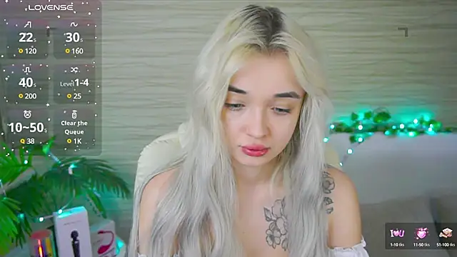 Snapshot of Ashley_S chatting on March 2025 11:03:02 PM Ashley S online show from March 2025 11:03:02 PM