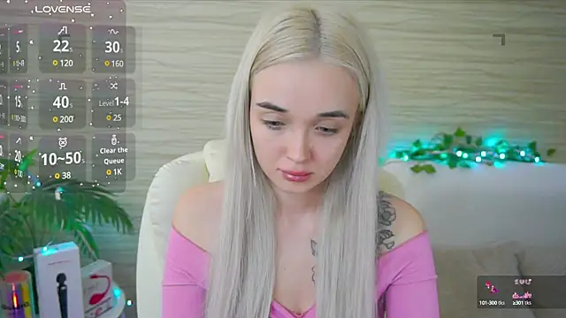 Snapshot of Ashley_S chatting on March 2025 05:17:02 AM Ashley S online show from March 2025 05:17:02 AM