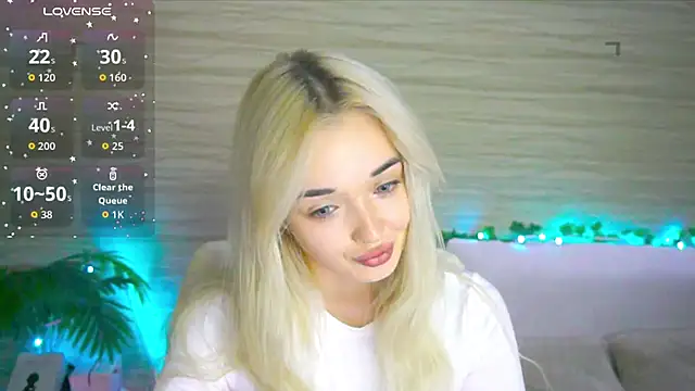 Snapshot of Ashley_S chatting on September 2025 10:10:01 PM Ashley S online show from September 2025 10:10:01 PM