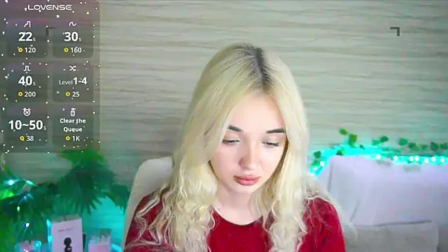 Snapshot of Ashley_S chatting on November 2025 11:07:02 PM Ashley S online show from November 2025 11:07:02 PM