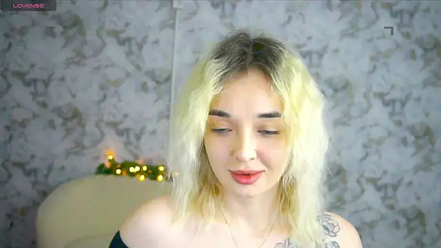 Ashley S online show from May 2026 10:37:01 PM