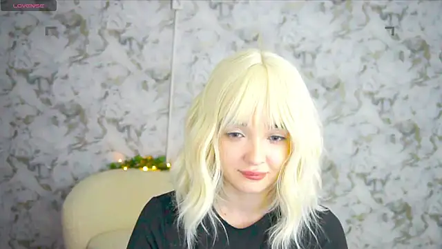 Ashley S online show from June 2026 10:19:02 PM