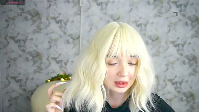 Ashley S online show from June 2026 10:19:02 PM
