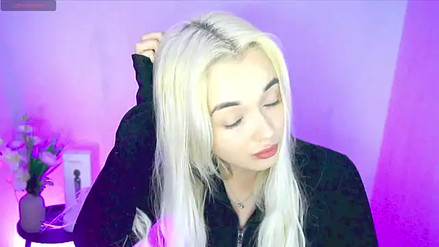 Ashley S online show from July 2026 10:06:02 PM