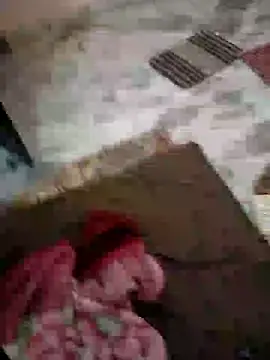 Snapshot of AuntyLover_BhabhiLover_ chatting on December 2024 04:53:01 AM AuntyLover BhabhiLover online show from December 2024 04:53:01 AM