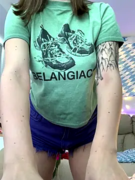 HotCaramellsTV online show from September 2025 08:40:01 AM