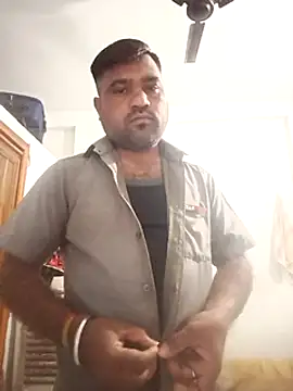 Snapshot of pintuS40 chatting on January 2025 02:06:02 AM pintuS40 online show from January 2025 02:06:02 AM