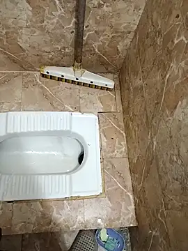 Snapshot of pintuS40 chatting on February 2025 04:01:01 AM pintuS40 online show from February 2025 04:01:01 AM