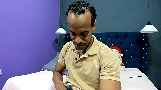 Snapshot of Salomon_koude chatting on November 2025 07:52:02 PM Salomon koude online show from November 2025 07:52:02 PM