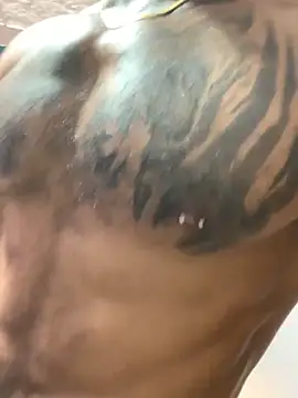 Snapshot of Salomon_koude chatting on December 2025 03:21:01 PM Salomon koude online show from December 2025 03:21:01 PM