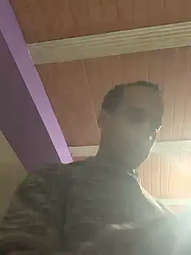 Snapshot of Salomon_koude chatting on January 2026 11:32:02 PM Salomon koude online show from January 2026 11:32:02 PM