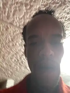 Snapshot of Salomon_koude chatting on January 2026 09:52:02 PM Salomon koude online show from January 2026 09:52:02 PM