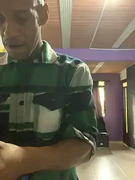 Snapshot of Salomon_koude chatting on January 2026 09:29:01 PM Salomon koude online show from January 2026 09:29:01 PM