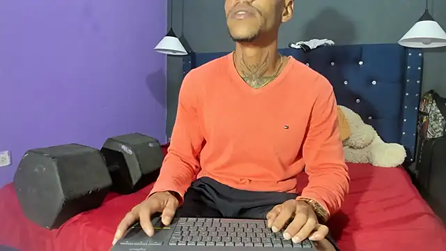 Snapshot of Salomon_koude chatting on February 2026 09:13:01 PM Salomon koude online show from February 2026 09:13:01 PM