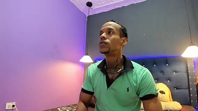 Snapshot of Salomon_koude chatting on February 2026 08:14:02 PM Salomon koude online show from February 2026 08:14:02 PM