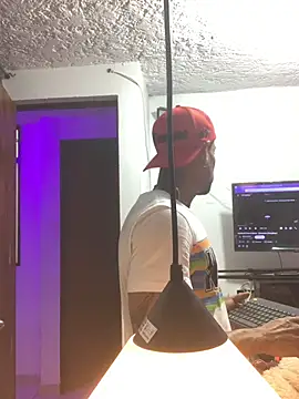 Snapshot of Salomon_koude chatting on February 2026 07:17:02 PM Salomon koude online show from February 2026 07:17:02 PM