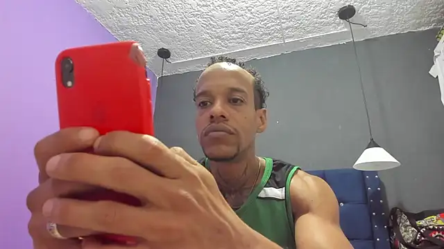 Snapshot of Salomon_koude chatting on February 2026 04:33:01 PM Salomon koude online show from February 2026 04:33:01 PM