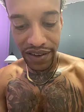 Snapshot of Salomon_koude chatting on February 2026 05:51:02 PM Salomon koude online show from February 2026 05:51:02 PM