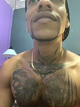 Snapshot of Salomon_koude chatting on February 2026 05:42:02 PM Salomon koude online show from February 2026 05:42:02 PM