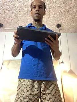 Snapshot of Salomon_koude chatting on March 2026 03:56:01 PM Salomon koude online show from March 2026 03:56:01 PM