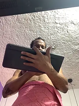 Snapshot of Salomon_koude chatting on April 2026 06:35:01 PM Salomon koude online show from April 2026 06:35:01 PM